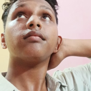 1000152556